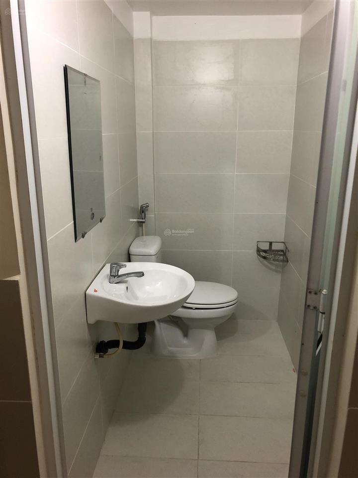 Bán nhà chính chủ dt 154,3m2 cách bv đồng nai 300m