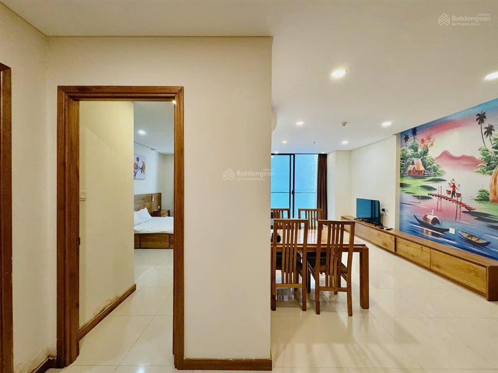 Bán căn hộ chung cư nha trang, có sổ hồng, ngay gần biển