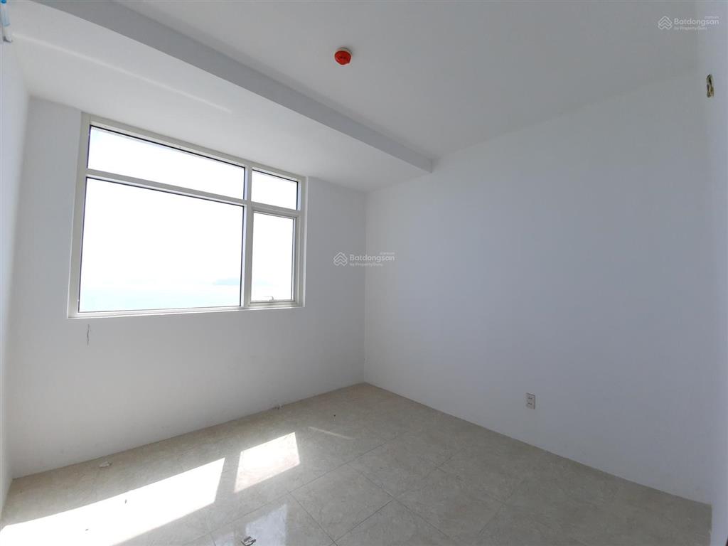 Bán căn hộ mường thanh khánh hòa, căn thô view trực diện biển, giá tốt