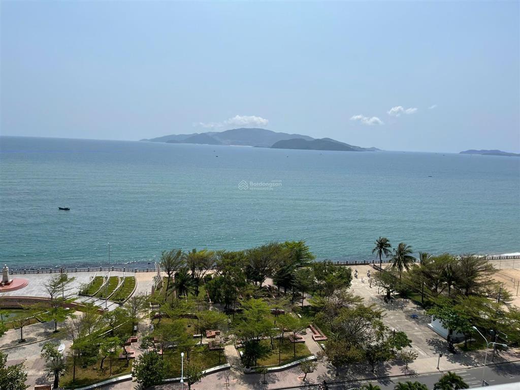 Bán căn hộ chung cư mường thanh khánh hòa, 2pn, view trực diện biển, giá tốt
