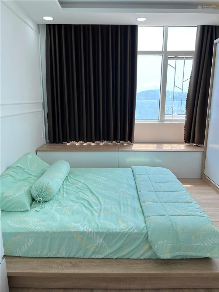 Bán căn hộ chung cư mường thanh khánh hòa, 2pn, view trực diện biển, giá tốt