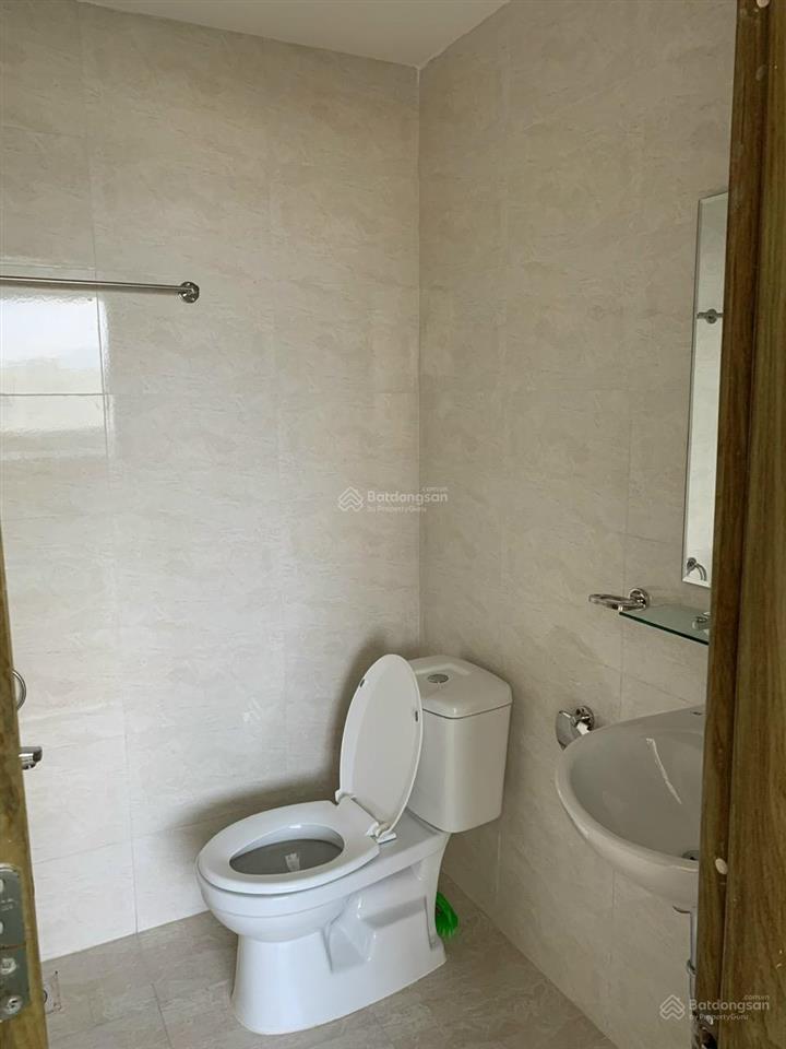 Bán căn hộ chung cư mường thanh 04 trần phú, 2 phòng ngủ, view sông, 2,8 tỷ