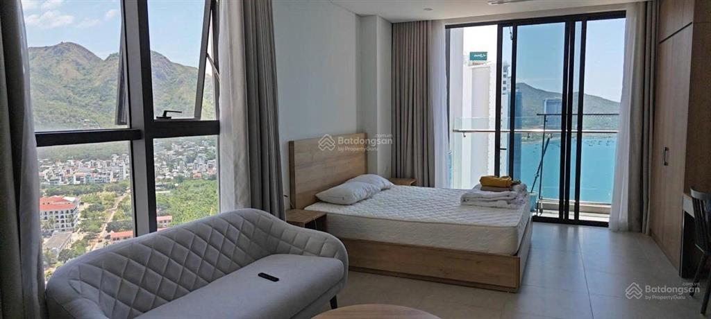 Bán nhanh căn chung cư scenia bay, 1 ngủ cộng view đông bắc tầng cao, giá bán 4,2 tỷ
