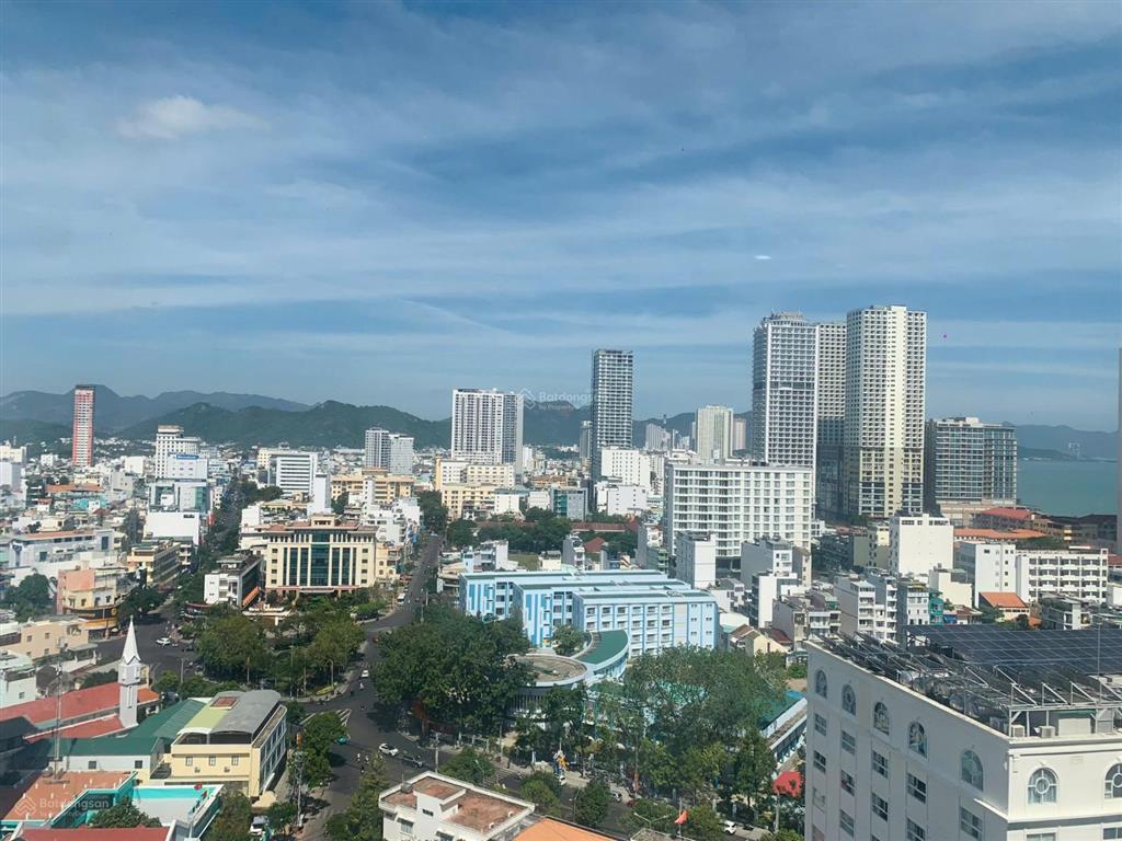 Cho thuê căn hộ chung cư hud building số 04 nguyễn thiện thuật, nha trang, 2pn, tầng cao