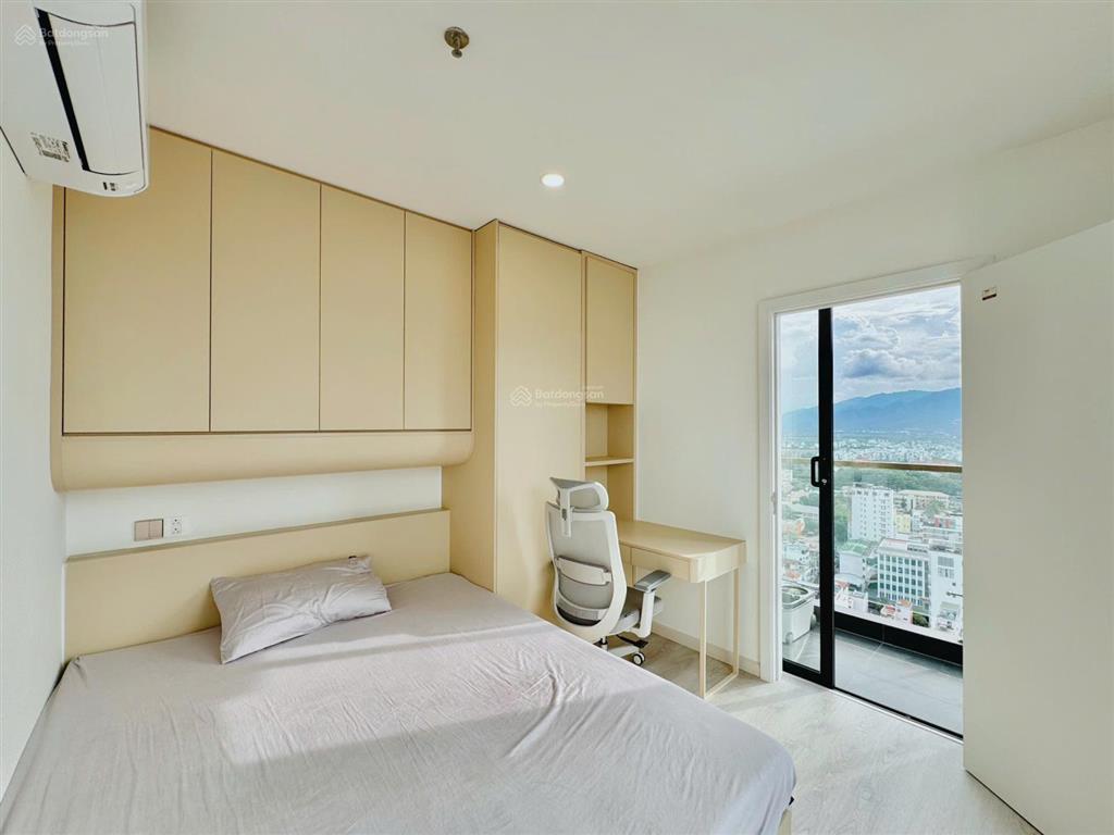 Bán căn maple nha trang, căn 6.7 tỷ sổ hồng lâu dài, view biển