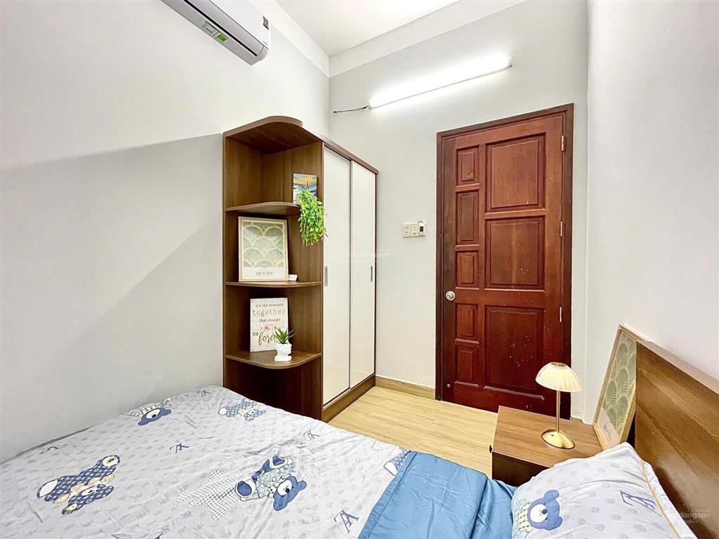 Lâu lâu trống lại căn 2 phòng ngủ cần cho thuê gần ngay sân bay tân sơn nhất, đầy đủ tiện nghi