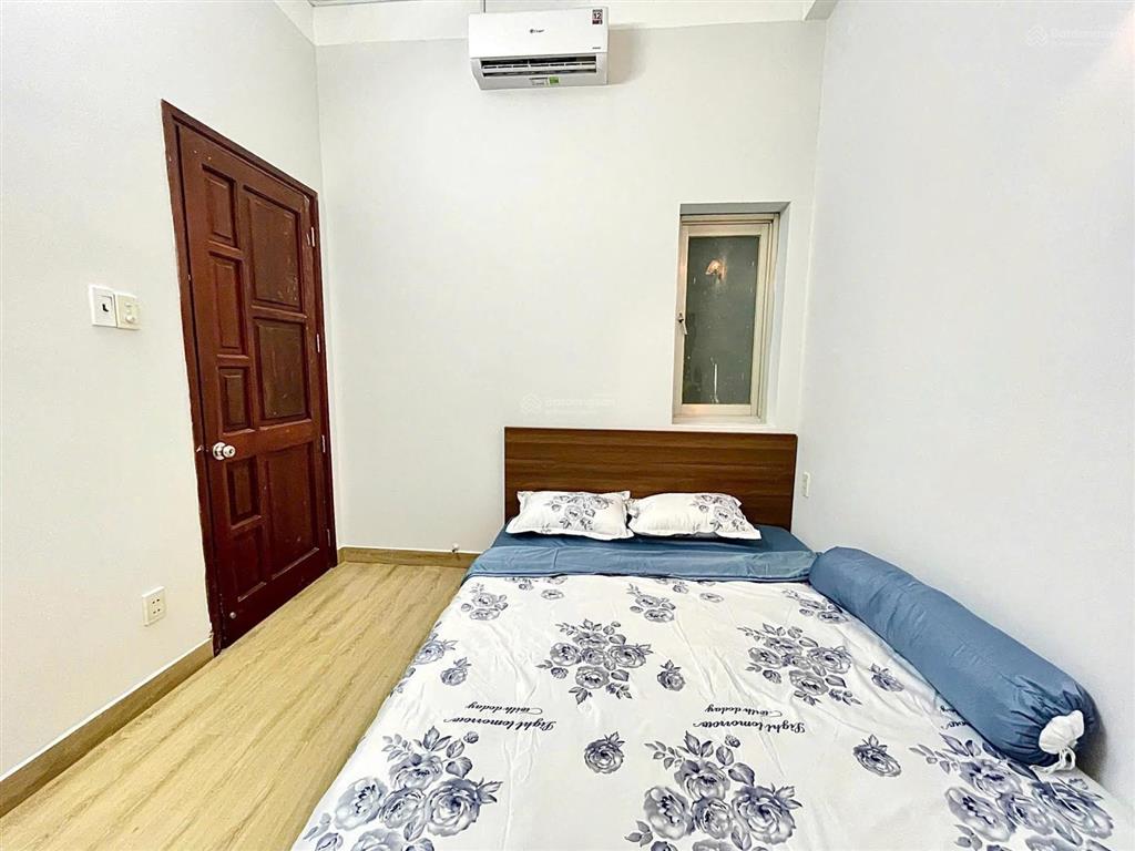 Lâu lâu trống lại căn 2 phòng ngủ cần cho thuê gần ngay sân bay tân sơn nhất, đầy đủ tiện nghi