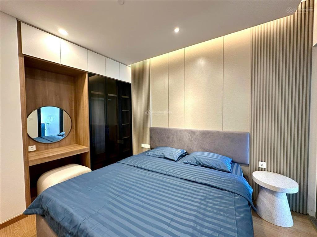 Căn hộ 2pn, 2wc tại sam towers, bán gấp 5,2 tỷ, 68m2, view trực diện sông, pháo hoa