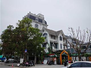 Bán nhà mặt đường hai bà trưng đoạn hai chiều ô tô, mặt tiền 9m vuông đét, dt 170m2