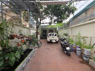 Bán nhà mặt đường trại lẻ đoạn đẹp, dt 157m2, ngang 5m vuông vắn, nhà 1 tầng có sân vườn rộng rãi