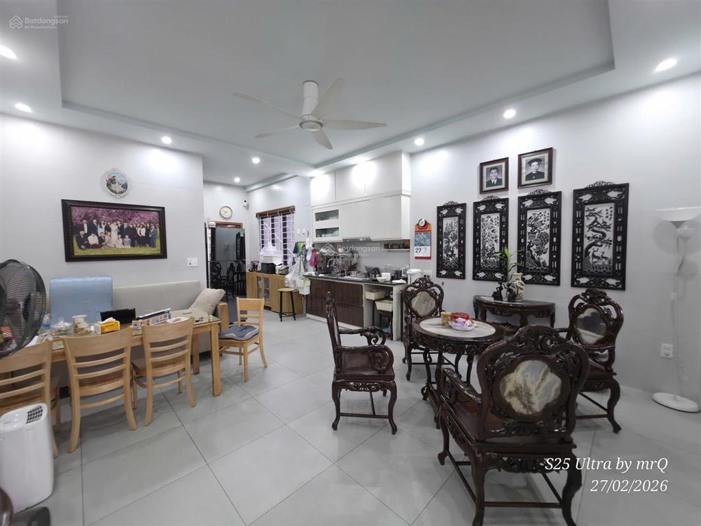 Bán nhà mặt đường trại lẻ đoạn đẹp, dt 157m2, ngang 5m vuông vắn, nhà 1 tầng có sân vườn rộng rãi