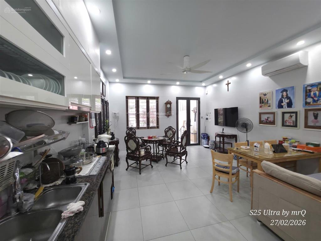 Bán nhà mặt đường trại lẻ đoạn đẹp, dt 157m2, ngang 5m vuông vắn, nhà 1 tầng có sân vườn rộng rãi