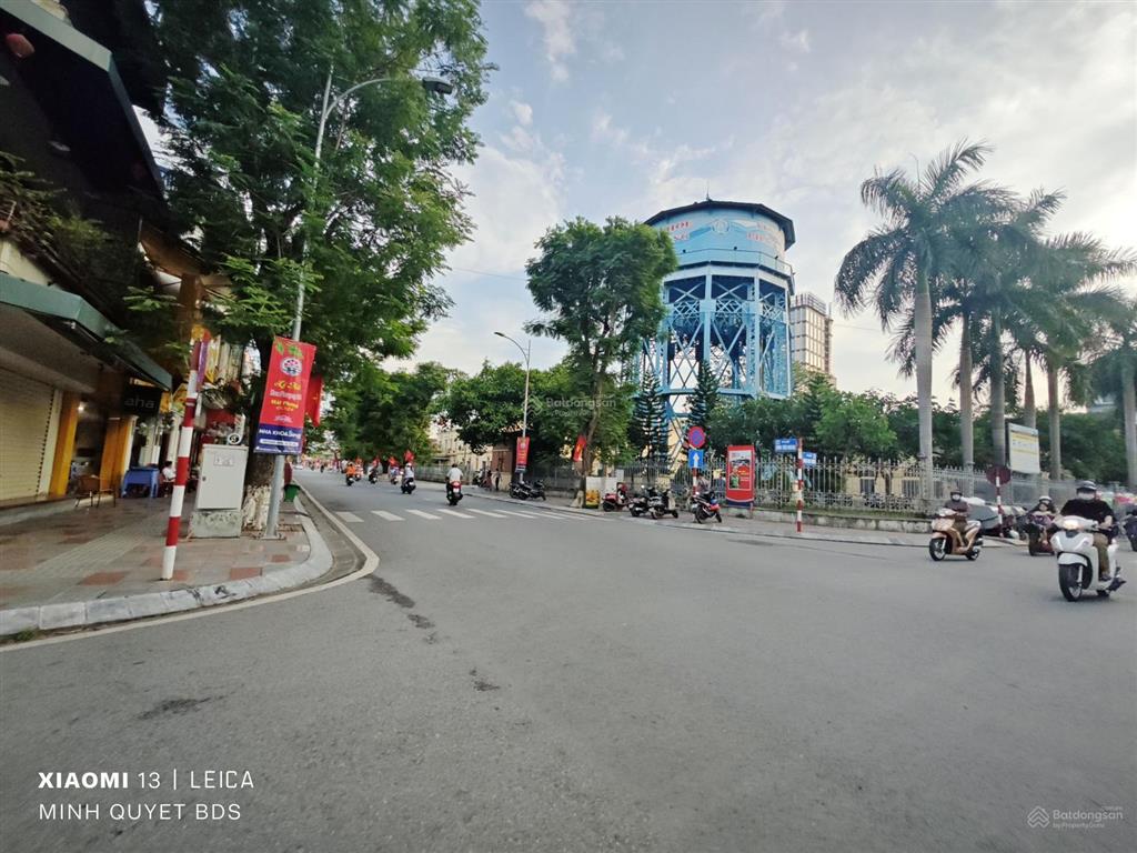 Bán nhà mặt đường đinh tiên hoàng gần sát nhà hát lớn, dt 88m², ngang 4m, nhà 3 tầng mới