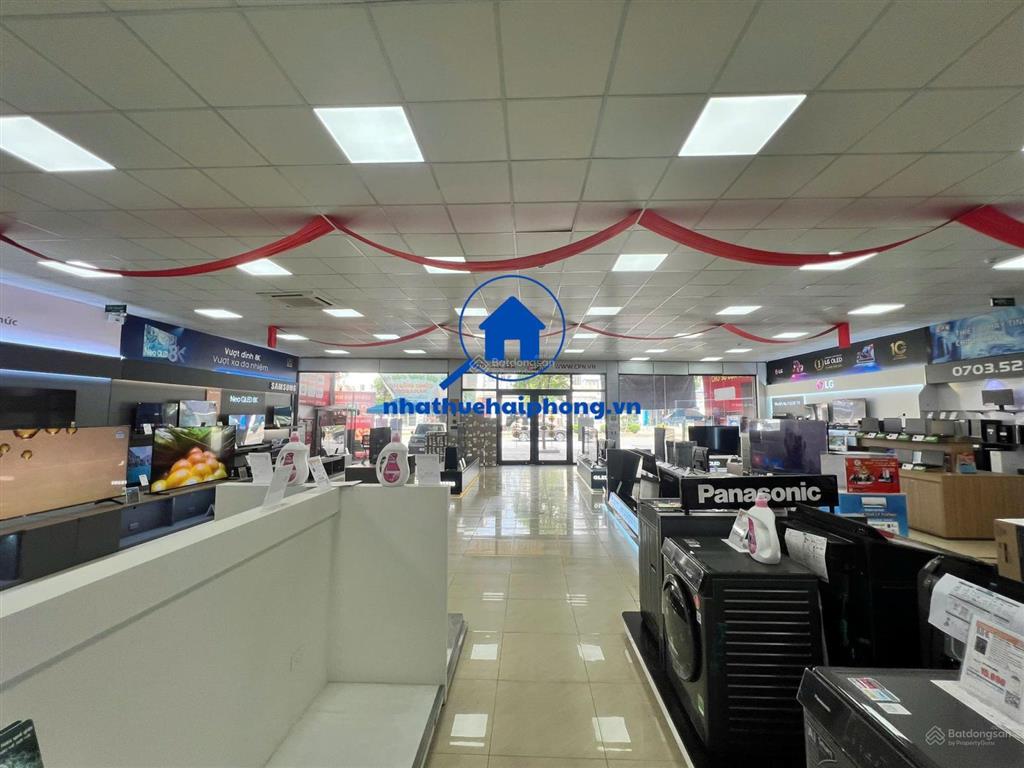 Cho thuê nhà mặt đường 359 phố mới, thuỷ nguyên, mặt tiền 18m, dtsd 700m2 thông sàn đẹp có điều hoà