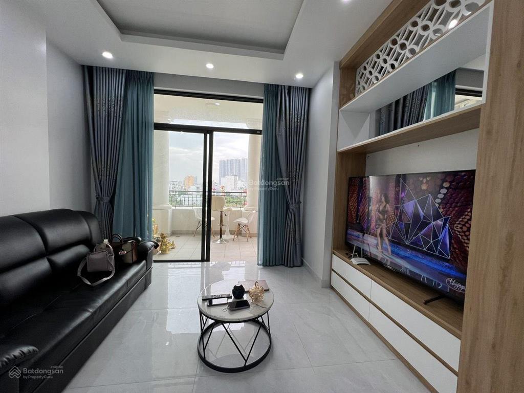 Bán nhà liền kề khu san hô 1 vinhomes marina, dt 105m2, nhà 5 tầng thang máy đang cho thuê 45 tr/th