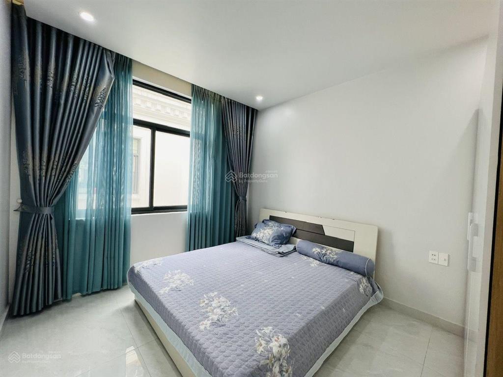 Bán nhà liền kề khu san hô 1 vinhomes marina, dt 105m2, nhà 5 tầng thang máy đang cho thuê 45 tr/th