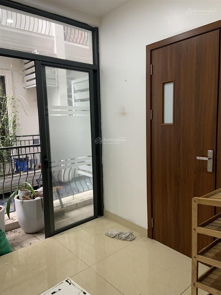 Bán nhà liền kề khu san hô 1 vinhomes marina, dt 105m2, nhà 5 tầng thang máy đang cho thuê 45 tr/th