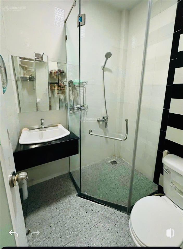 Bán nhà sát mặt tiền sư vạn hạnh q10. (52m2). 3 tầng đúc. giá 7.5 tỷ tl