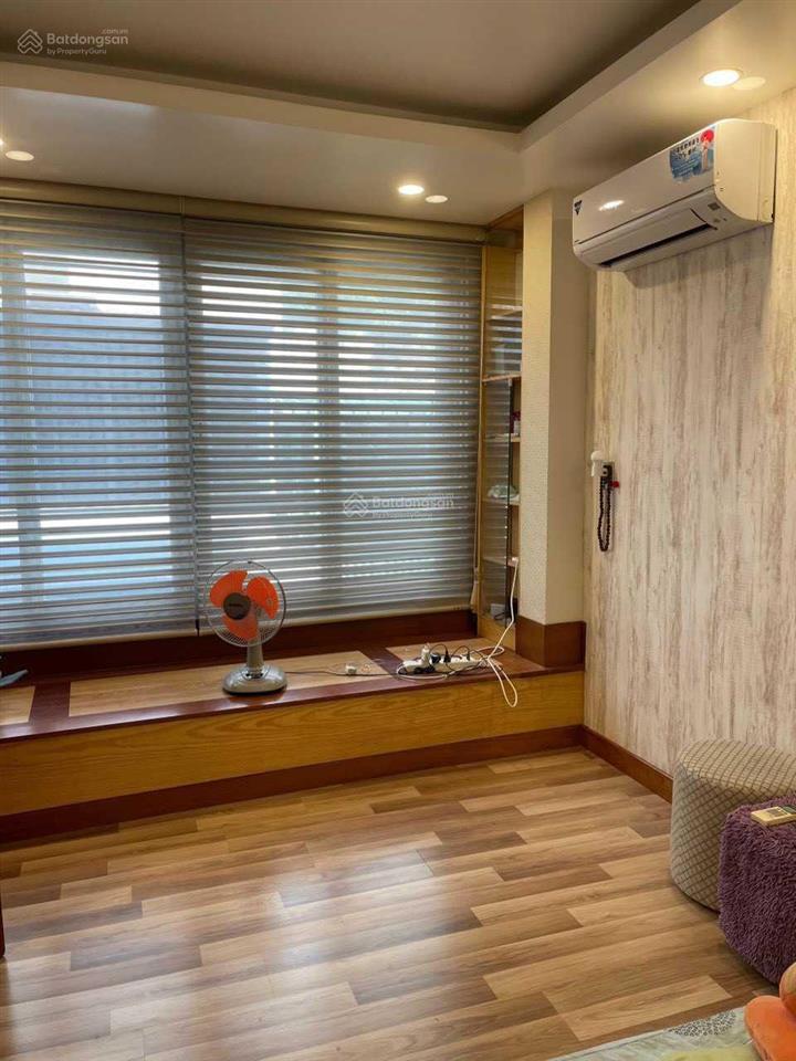 Bán nhà hẻm 4m sư vạn hạnh q10 (3.5m x 10m) 35m2 4 tầng. giá chỉ 7.5 tỷ