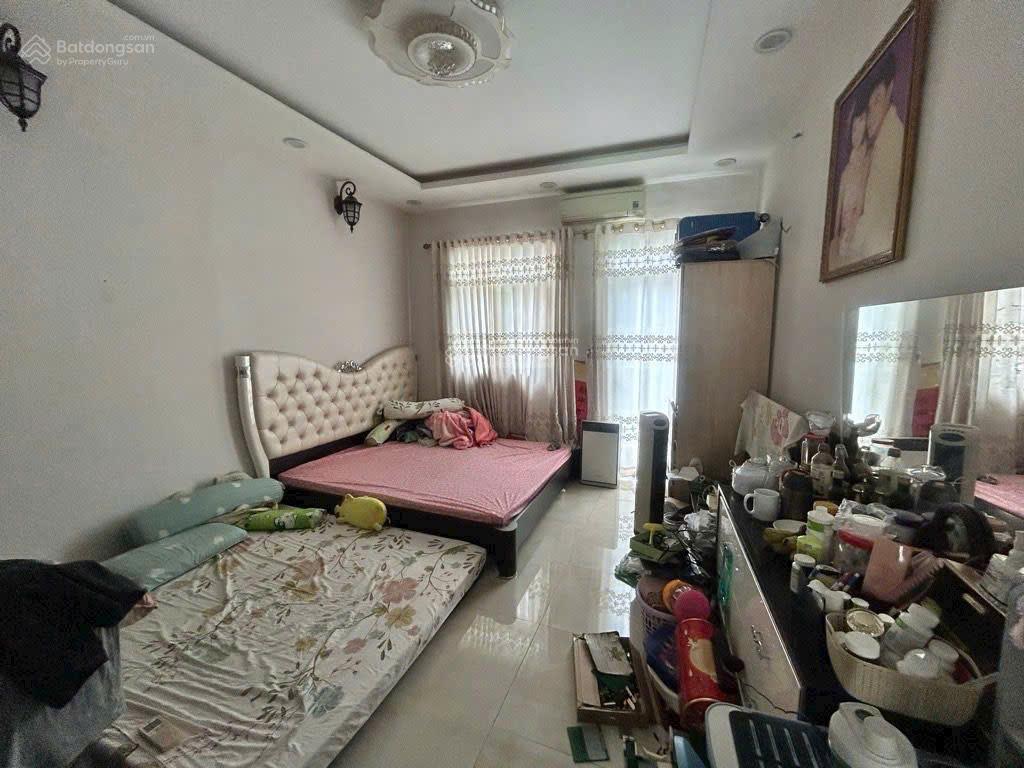 Hẻm xe hơi nguyễn đình chiểu q3. 5 tầng btct (3pn, 5wc). giá 7.7 tỷ tl