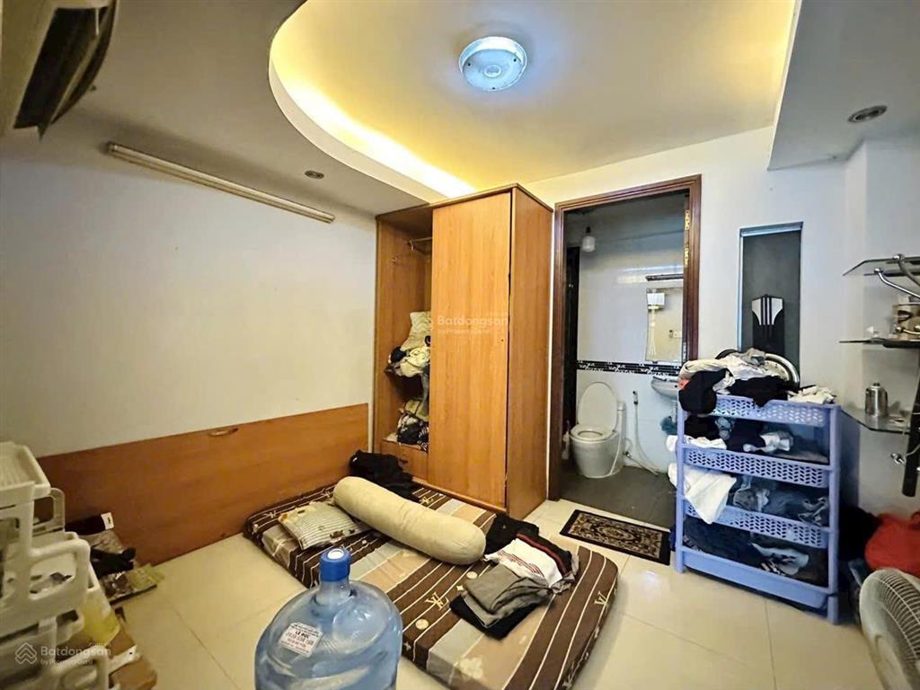 Hẻm xe hơi lê hồng phong q10. (3.5m x 13m). 6 tầng đúc btct. giá 10.9 tỷ tl