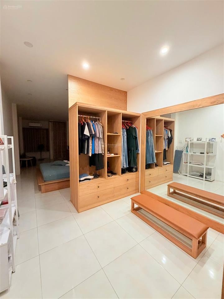Hẻm chuẩn 4m nam kỳ khởi nghĩa. (3.3m x 18m, 60m2). 4 tầng mới. giá 10.9 tỷ tl