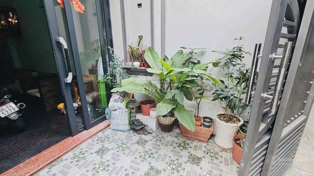 Hẻm 3m lê văn sỹ q3. (3.9m x 18m, 62m2). 3 tầng có st. giá chỉ 9.5 tỷ