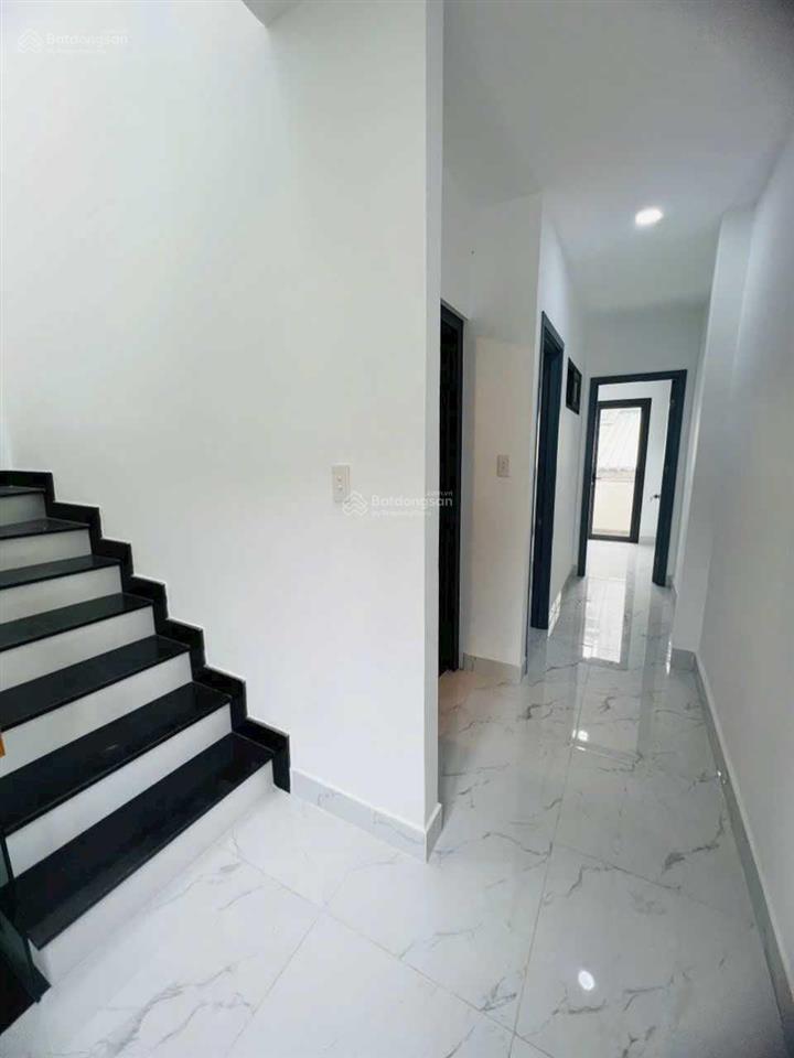 Bán nhà hẻm xe hơi lý chính thắng, p. vts, q3  4 tầng đúc mới  giá 8.8 tỷ tl