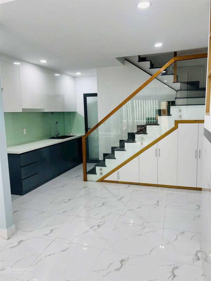 Bán nhà hẻm xe hơi lý chính thắng, p. vts, q3  4 tầng đúc mới  giá 8.8 tỷ tl