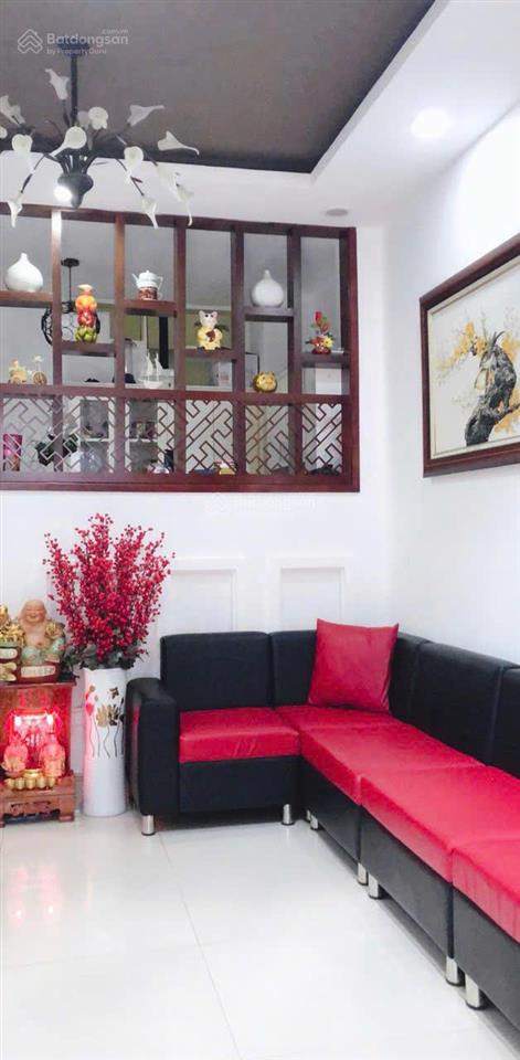 Hẻm chuẩn 4m kỳ đồng q3. (3.3m x 9m). 5 tầng mới (4pn, 4wc). giá 9.5 tỷ tl