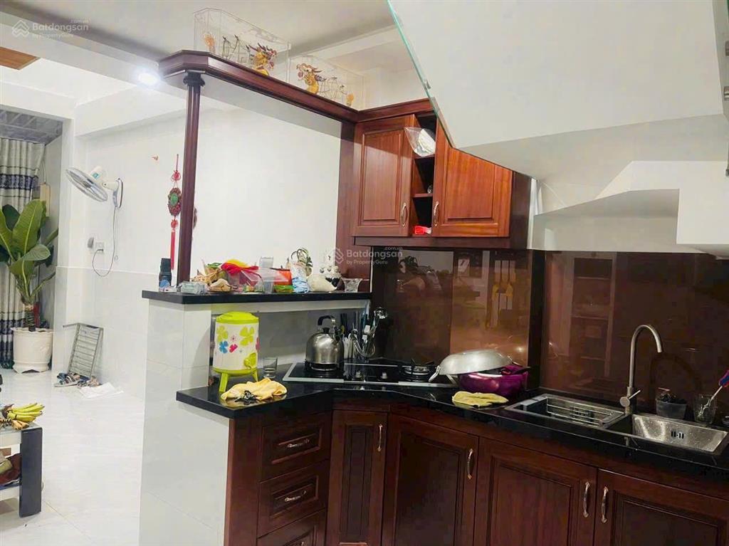 Hẻm xe hơi nguyễn đình chiểu (3.5m x 10m). 5 tầng đẹp. giá 8.5 tỷ tl