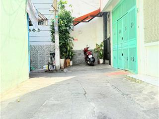 Cho thuê nguyên căn nhà đường 3/2 (4.2m x 15m) tiện vừa ở vừa kinh doanh online