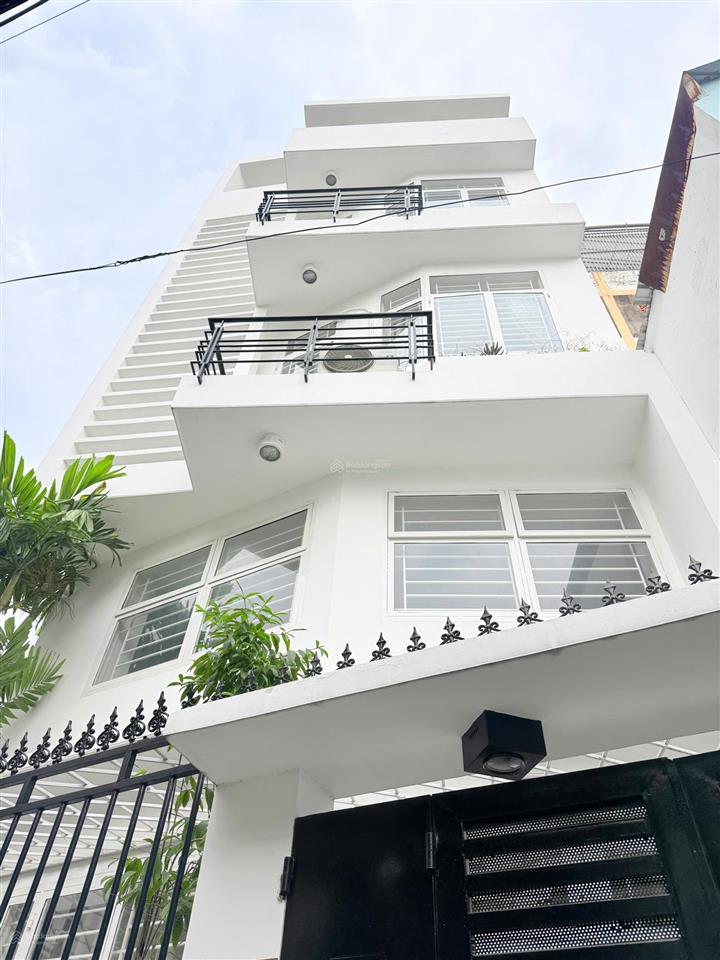 Nhà mới hẻm 3m hòa hưng q10. (5,9m x 7,6m). 5 tầng btct. giá 7,2 tỷ tl