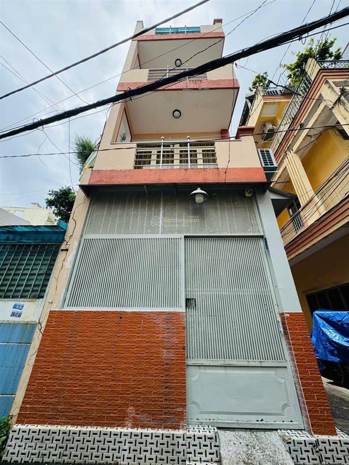 Hẻm 3,5m sát mặt tiền cmt8 q3. (3,3m x 8m). 4 tầng btct. giá 6,2 tỷ tl