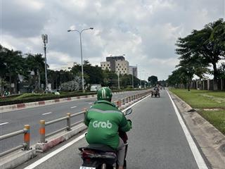 Cho thuê khuôn viên kho trong khu công nghệ cao q9
