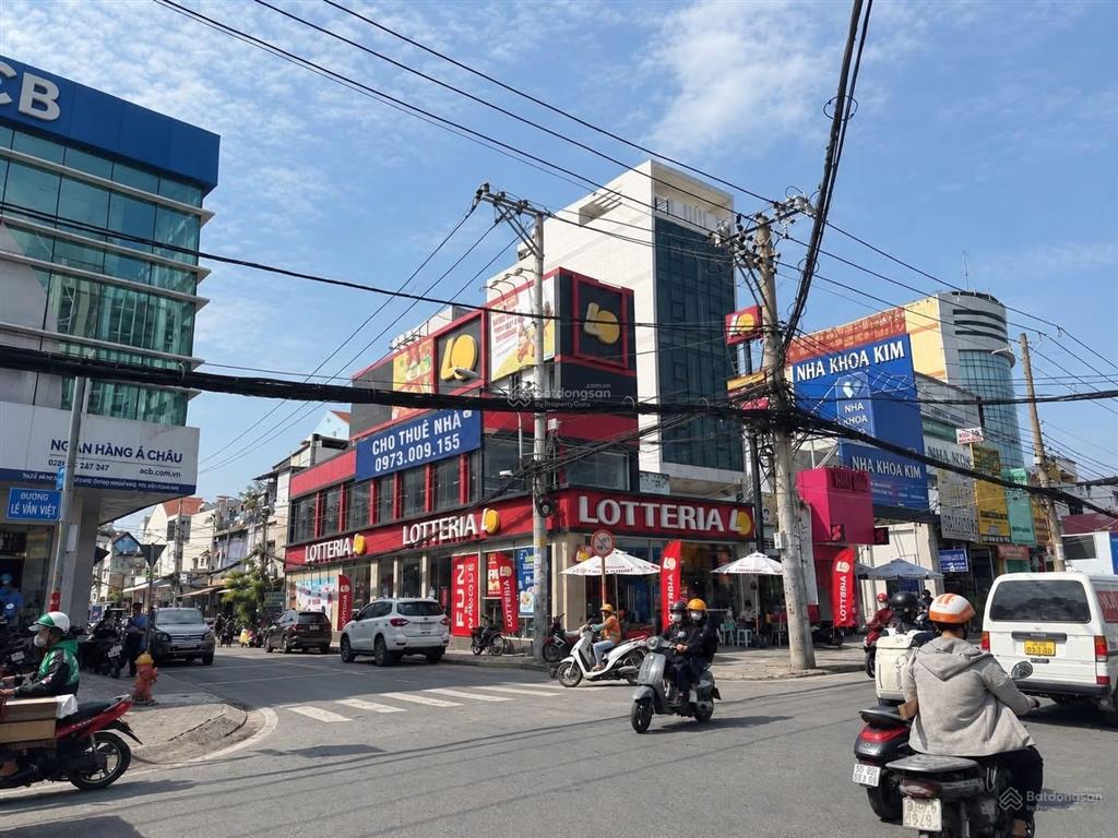 Cho thuê kho ngay gần ngã tư thủ đức mới xây dựng 400m2 giá 110k/m2 chưa vat đường thống thoáng