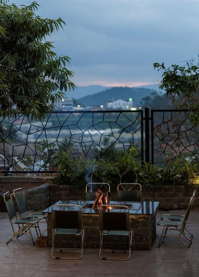 Villa kinh doanh hẻm xô viết view đồi thông nội thất đẹp 1150m2