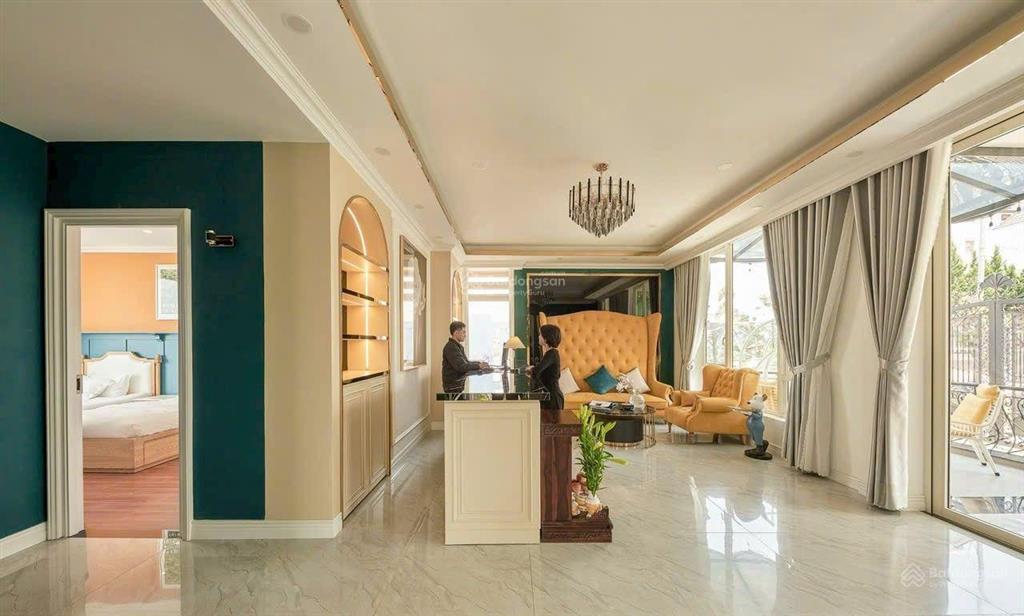 Biệt thự dic view đồi thông trùng điệp nhìn trực diện hồ tuyền lâm, thiết kế đẹp giá tham khảo tốt trong khu vực