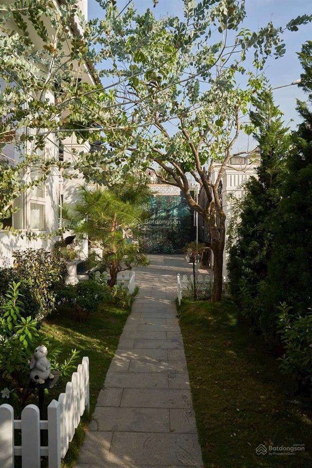 Biệt thự dic view đồi thông trùng điệp nhìn trực diện hồ tuyền lâm, thiết kế đẹp giá tham khảo tốt trong khu vực