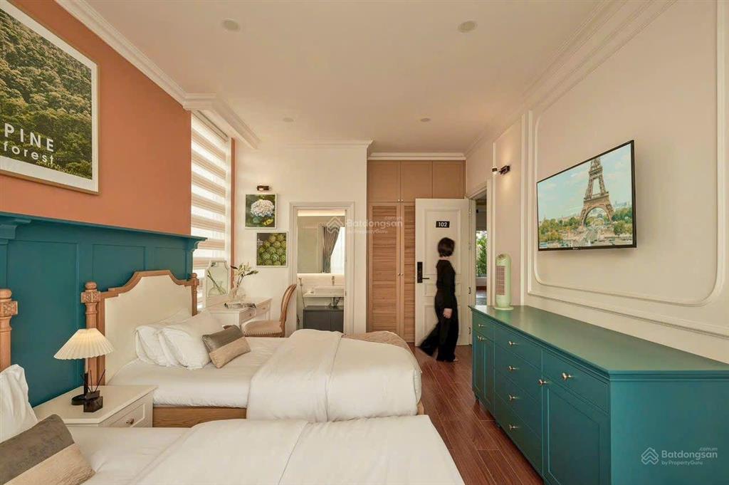 Biệt thự dic view đồi thông trùng điệp nhìn trực diện hồ tuyền lâm, thiết kế đẹp giá tham khảo tốt trong khu vực