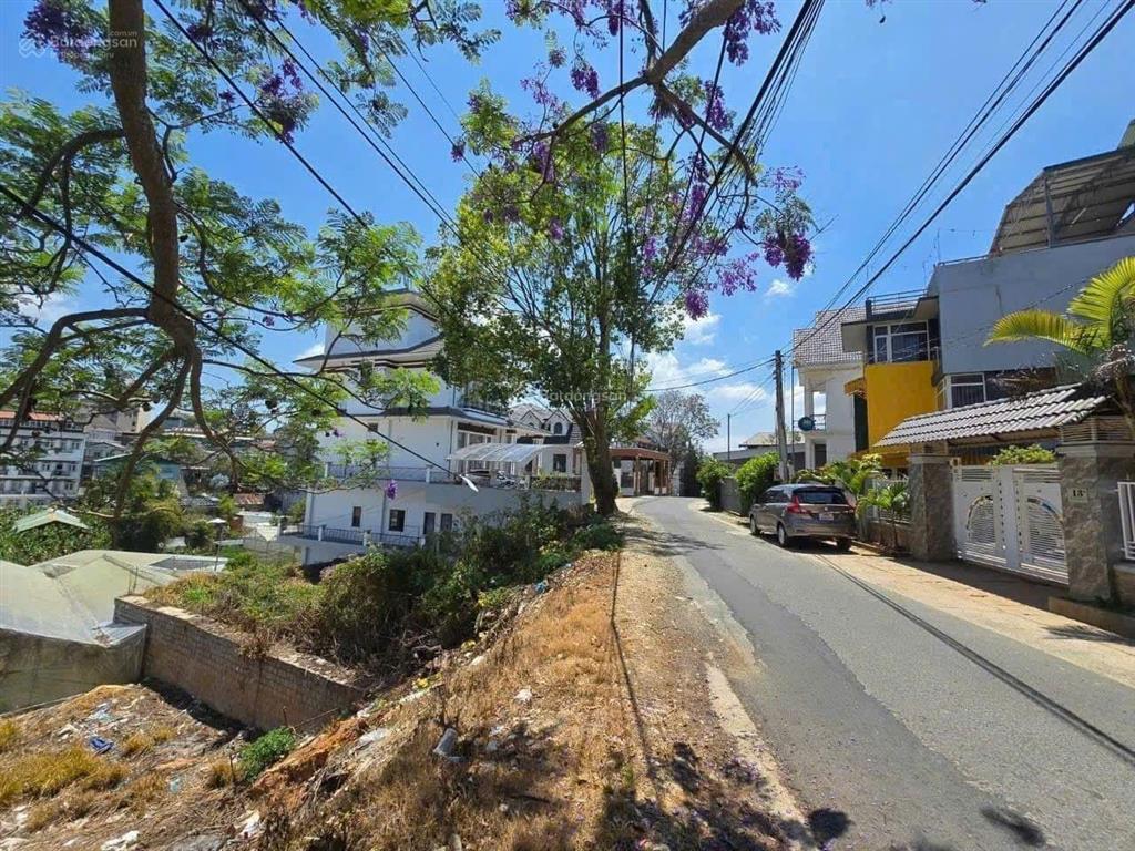 Đất biệt lập lợi hầm khu villa yên tĩnh cách hồ xuân hương 3km