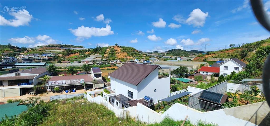 Khuôn đất lớn phường langbiang đà lạt, cách hồ xuân hương 9km mát mẻ trong lành quanh năm