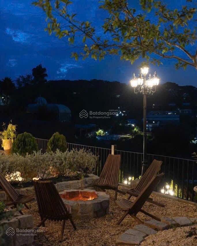 Villa khu view hoàng hoa thám 1673m2 giá 38 tỷ cách trung tâm hơn 2km