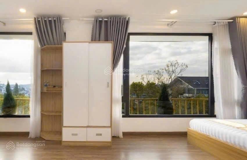 Giảm 10 tỷ  khách sạn 6 tầng 20 phòng phù đổng thiên vương gần ngã năm đại học đà lạt