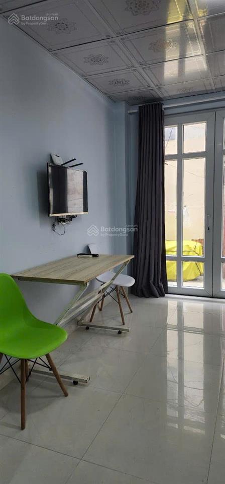Cho thuê nhà trung tâm q1  đối diện bộ công an trên đường nguyễn trãi  đầy đủ nội thất