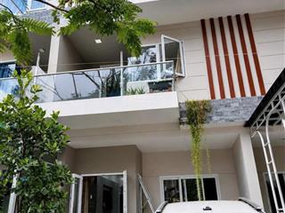 Cho thuê nhà compound rio vista đỗ xuân hợp, khang điền, q9  nhà 1 trệt 2 lầu 4 phòng ngủ 3wc
