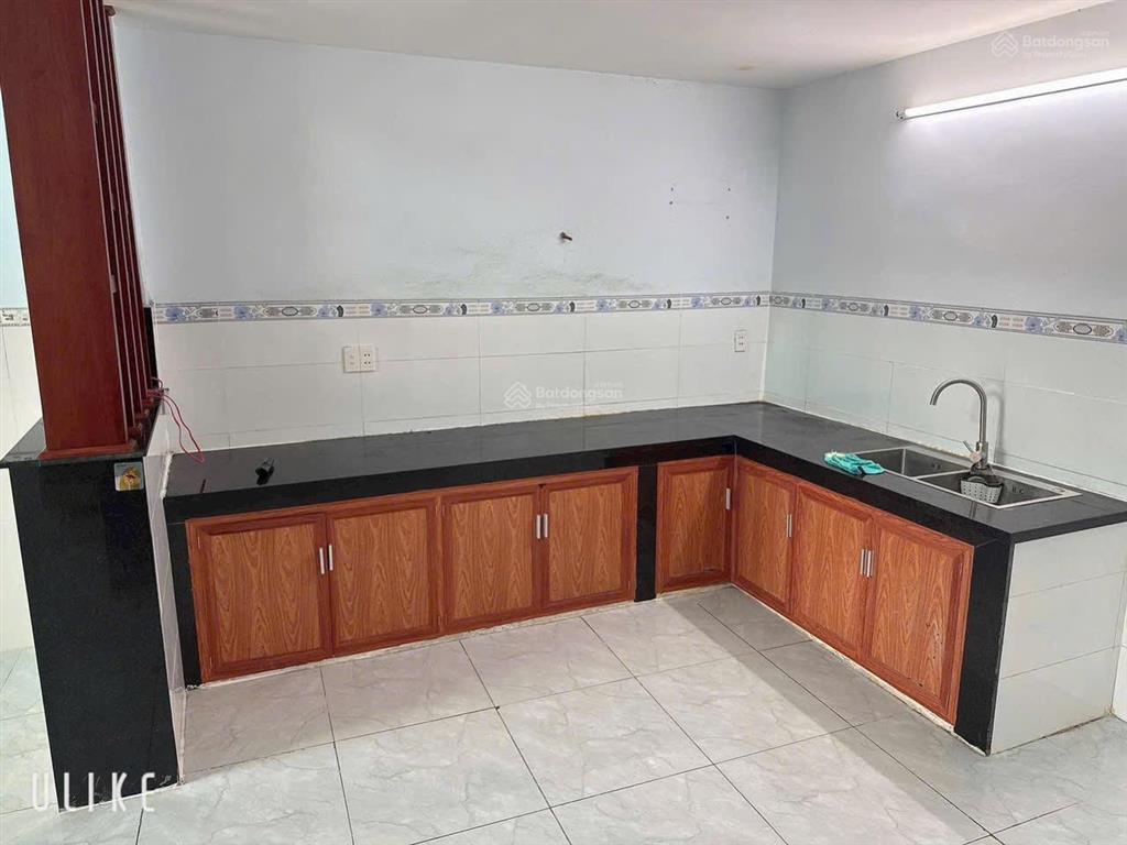 Giá thuê 9,5 triệu cho thuê nhà nguyên căn dtsd 120m2