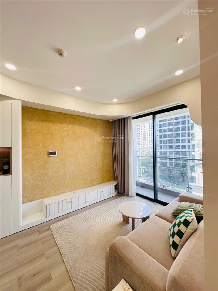 Bán căn hộ 2pn2wc full nội giá bán 4,650 tỷ