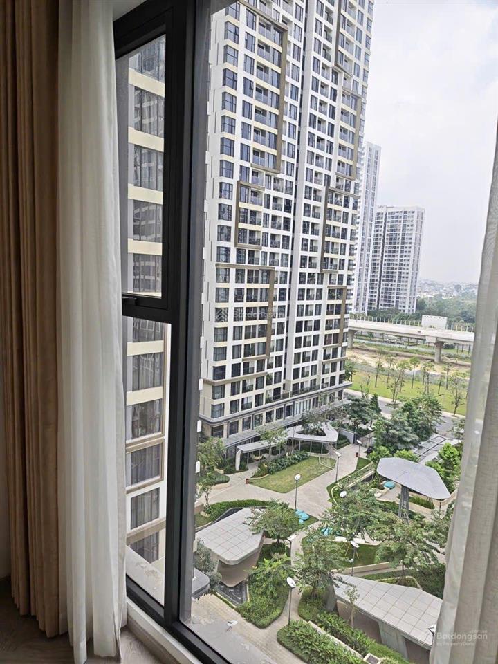 Căn hộ 2pn + 2wc masteri centre point ( d14)