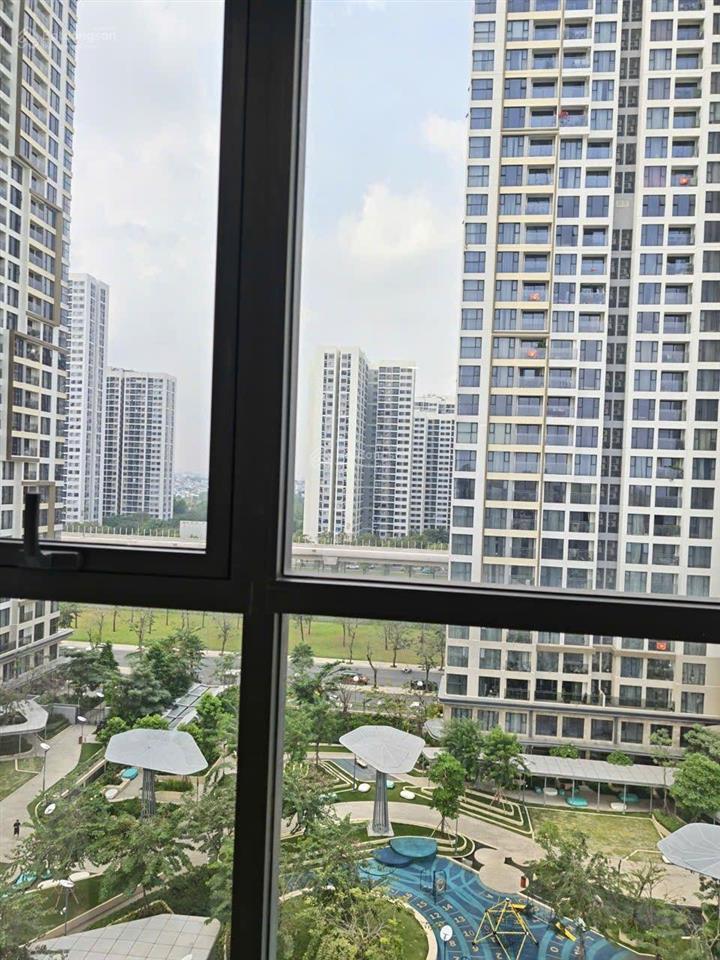 Căn hộ 2pn + 2wc masteri centre point ( d14)